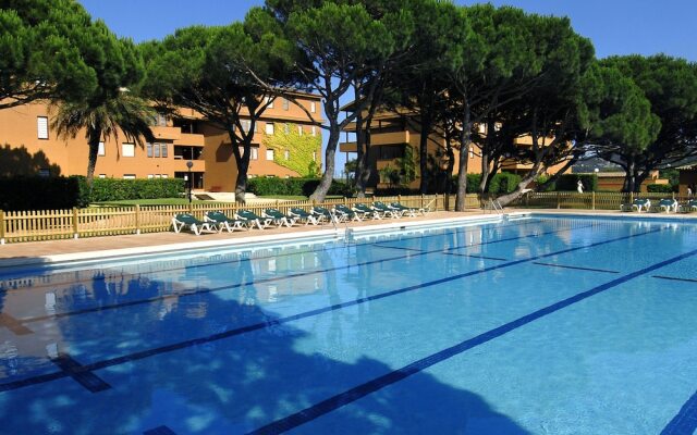 Spacious Apartment With sea View and Directly on the Beach