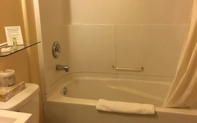 Haida Way Motor Inn