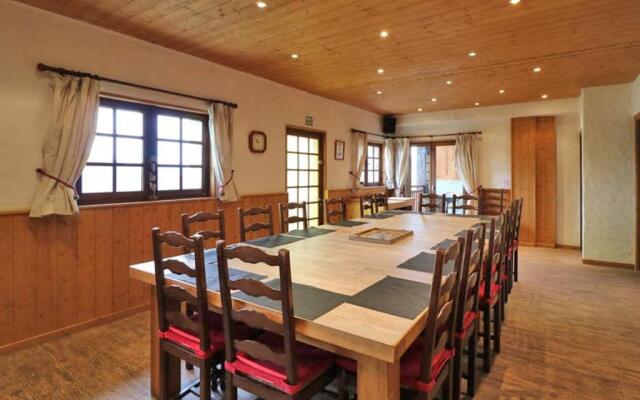 Chalet Montvalezan-La Rosière, 9 pièces, 19 personnes - FR-1-398-632