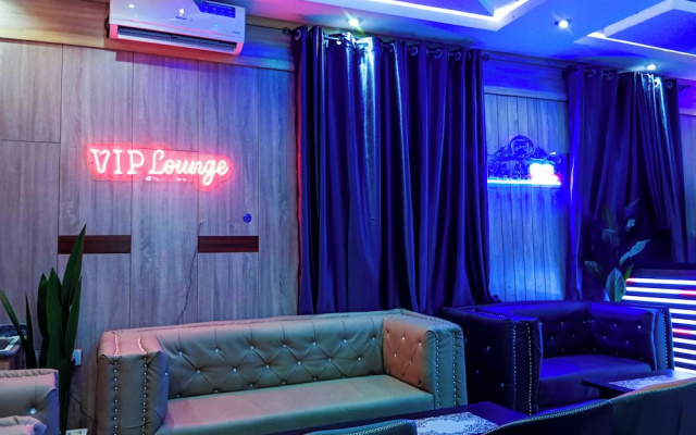 Del Migos Hotel & Suites