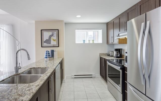 Palais-des-Congrès Furnished Suites by Hometrotting