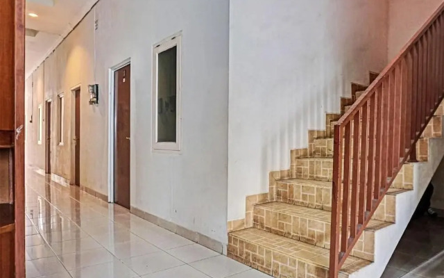 OYO 91849 Karawaci Taman Permata 5