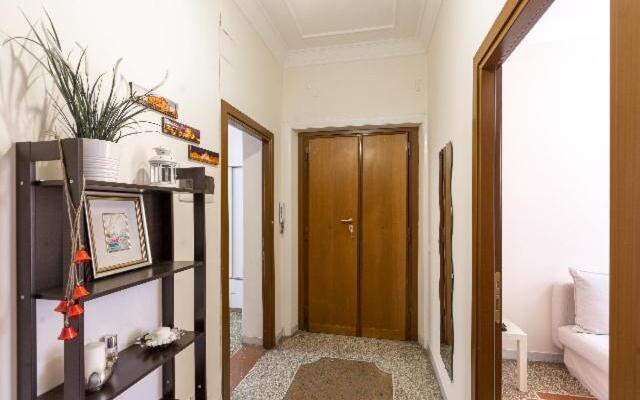 Emi House Re di Roma, Affitto Turistico