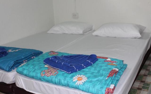Arroz Hostel at Chaba Lanta