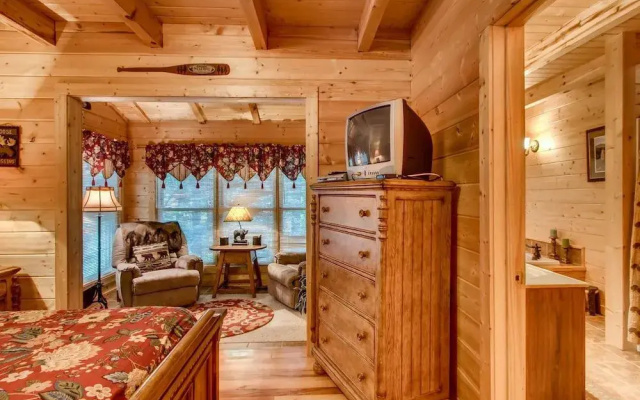 Tomahawk Lodge by RedAwning