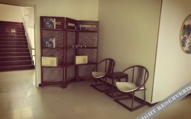 Shell Hotel(Hejian new station)