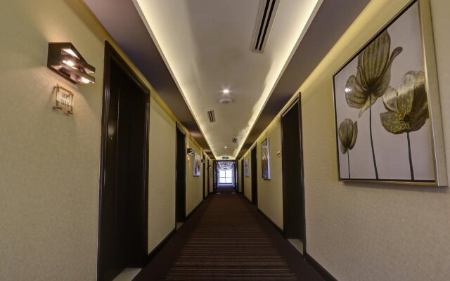 Premier Hotel