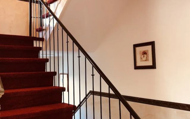 Chasse Hotel Residency