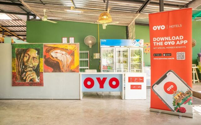 OYO 617 Tira Hostel chalong Phuket
