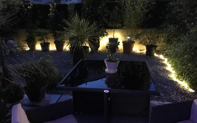 Villa Marcenac 45 m2, jardin, parking, wifi, netflix