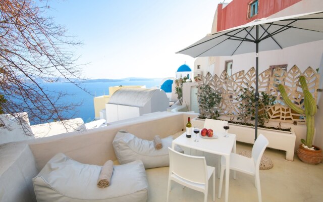 Opsis Cave House
