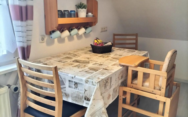 Ferienwohnung Mona, 65314