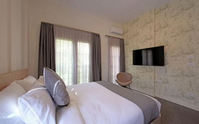 Comfy Apart Hotel