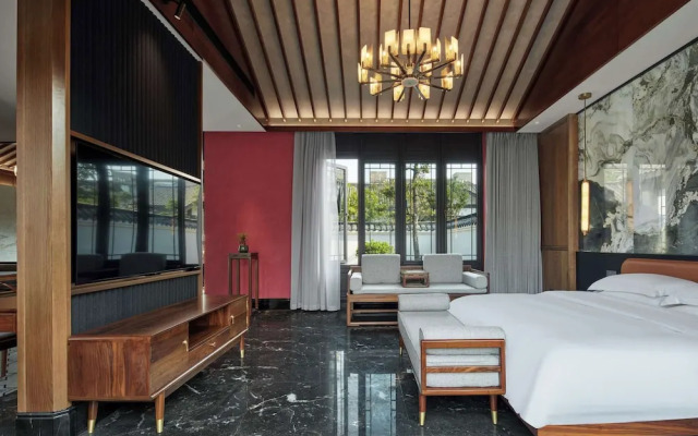 Moonrise Hotels & Resorts