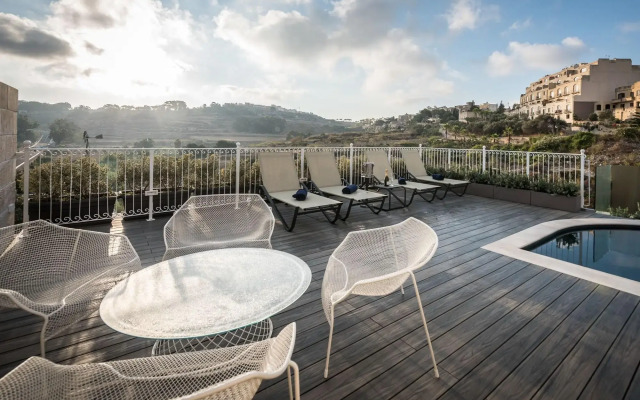 Cesca's Boutique Hotel