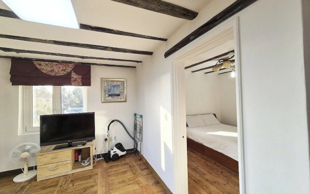 Lime Orange Vill Pension