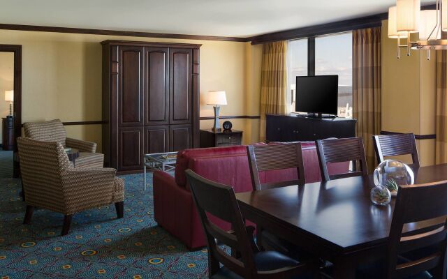 Renaissance Mobile Riverview Plaza Hotel