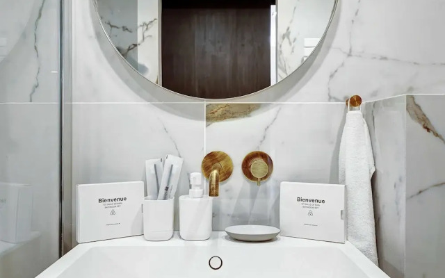 Elegant Apartment With Ac-3br-10p-place des Vosges