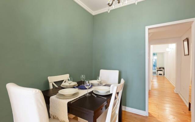 Stunning 1 Bedroom Apartment Near Alfama