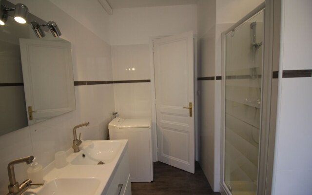 Nice Booking - Palais Provencal