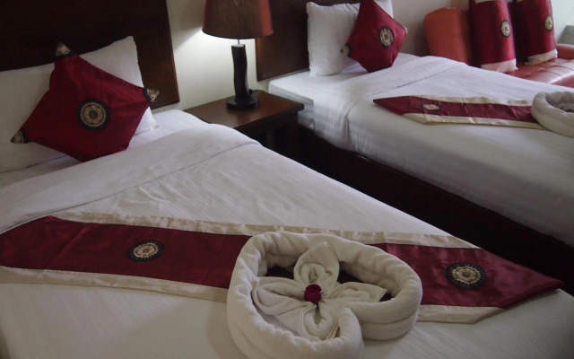 Ruen Narisra Resort
