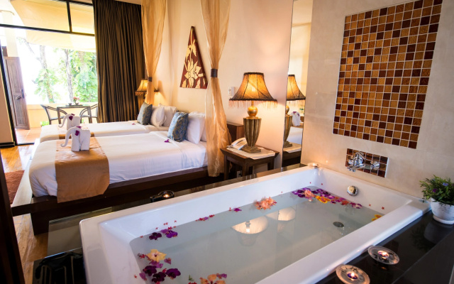 Koh Chang Cliff Beach Resort