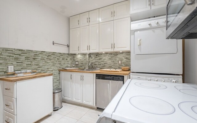 2214 Blvd René-Lévesque Lovely 3BedR