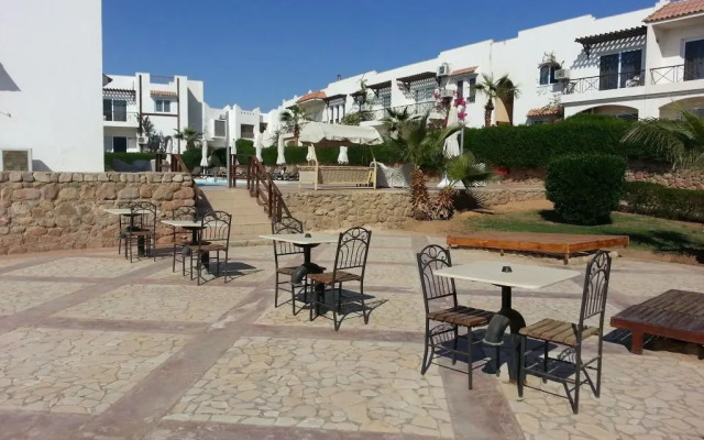 Logaina Sharm Resort
