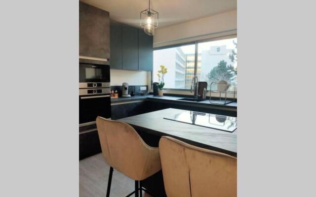 Logement entier+ jardin privé et parking 2places