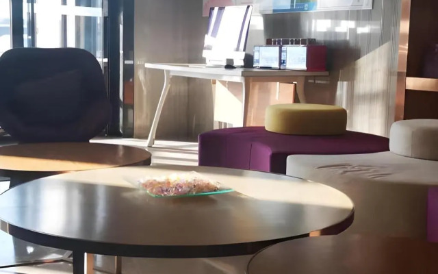 Lavande Hotel Beijing Olympic Village bird nest