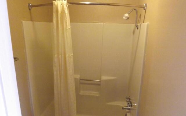 Executive Inn by OYO Kilgore North