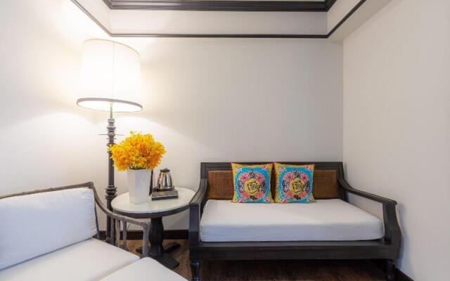 Mora Boutique Hotel