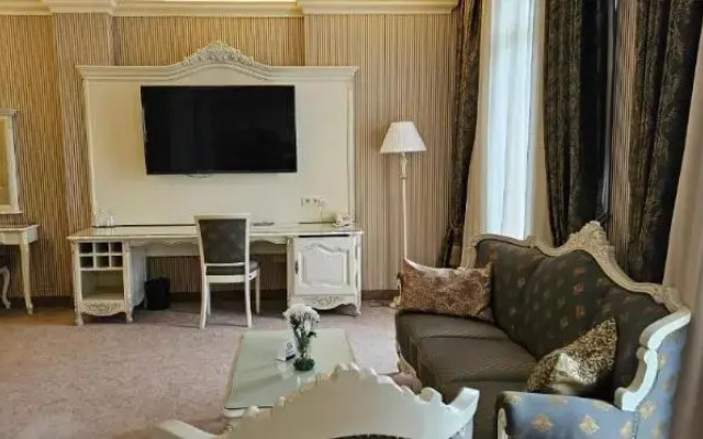 Savoy Hotel