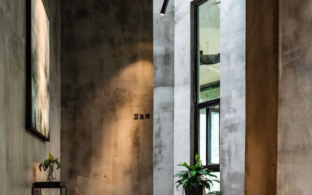 Zhangjiajie SIXX Hotel