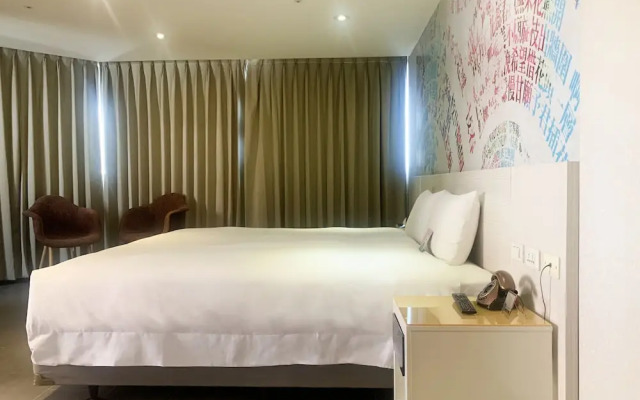 Wholesome Hotel