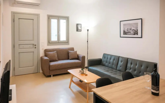 Assyr Getaway - Santorini Cozy Cycladic Retreat