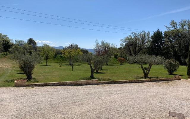Studio au Pied de la ste Victoire