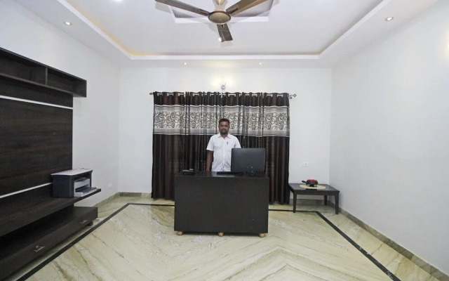 JCR Comfort Homestay By OYO Rooms