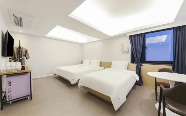 Bonatree Hotel