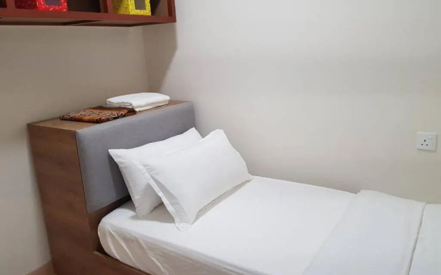 Timurbay studio apartment facing beautiful beach