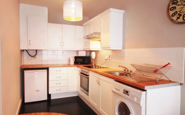 Dame Street Luxury Apartment