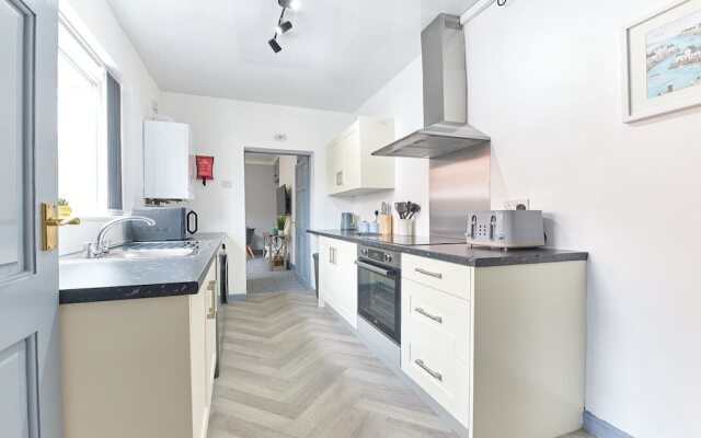 Host Stay Ralph House