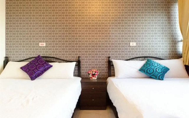 16 Alley Hostel
