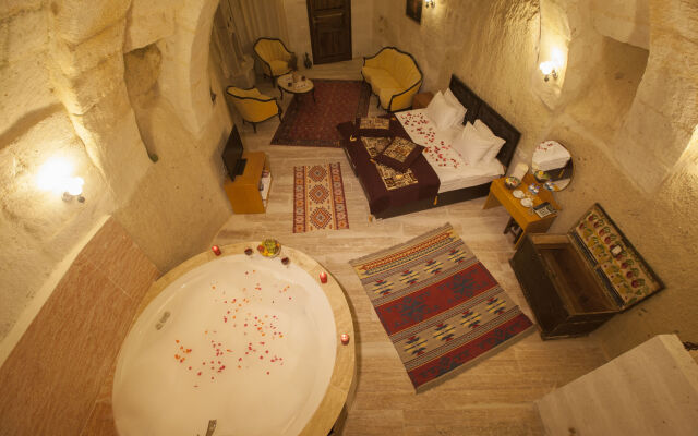 Ortahisar Cave Hotel