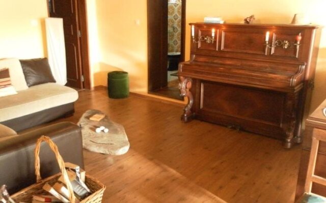 Lemon Tree Hostel