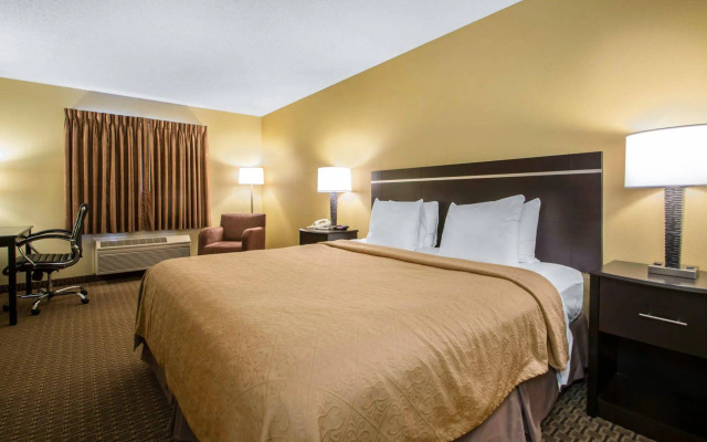 Quality Inn & Suites Sun Prairie Madison East