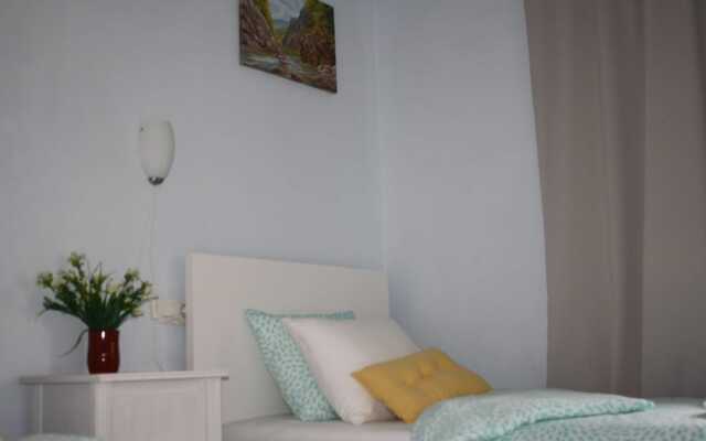 Aceró Home