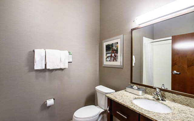 Sleep Inn & Suites Madison - Monona