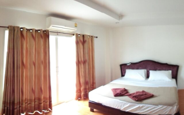 Blanco Room & Apartments