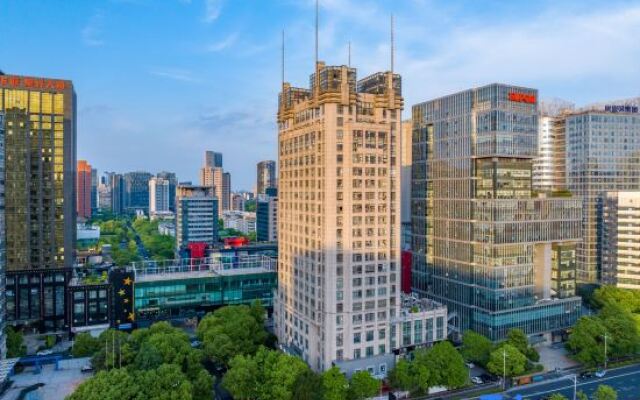 Qianchao Michen Hotel (Hangzhou Binjiang Xingguang Avenue Branch)